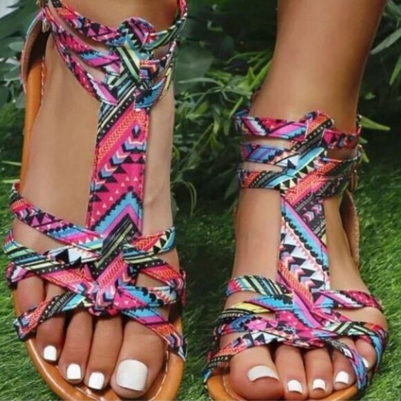NWT Gladiator Sandals Aztec Pattern Multi Colours 41.* Free W Purchase* - Picture 1 of 5